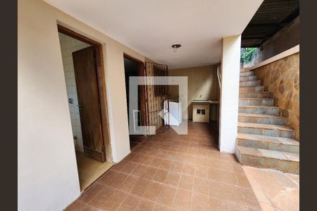 Casa à venda com 690m², 6 quartos e 3 vagasQuintal