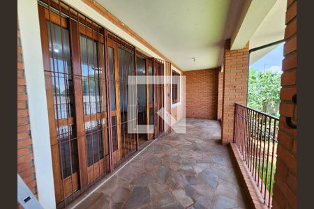 Casa à venda com 690m², 6 quartos e 3 vagasVaranda