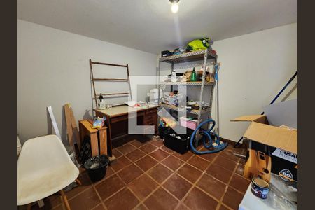 Casa à venda com 690m², 6 quartos e 3 vagasSuíte 2