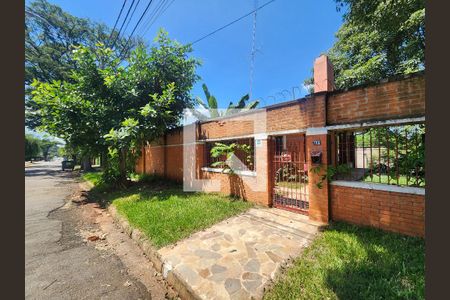 Casa à venda com 690m², 6 quartos e 3 vagasFrente da Casa