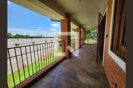 Casa à venda com 690m², 6 quartos e 3 vagasVaranda