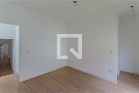 Casa para alugar com 216m², 3 quartos e 3 vagas Casa para alugar com 216m², 3 quartos e 3 vagasSuíte 3