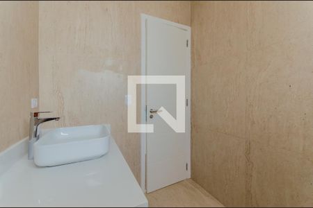 Casa para alugar com 216m², 3 quartos e 3 vagas Casa para alugar com 216m², 3 quartos e 3 vagasBanheiro da Suíte 1