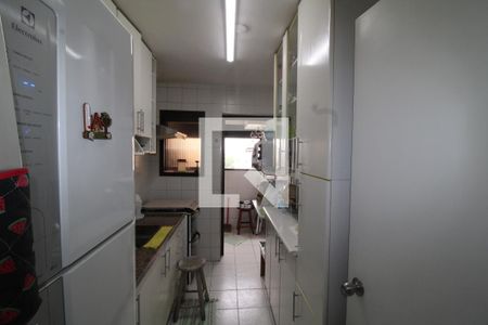 Apartamento à venda com 90m², 3 quartos e 2 vagasCozinha
