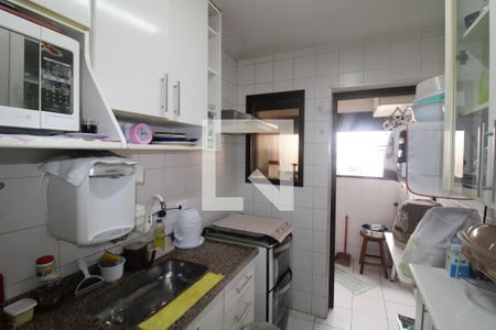 Apartamento à venda com 90m², 3 quartos e 2 vagasCozinha