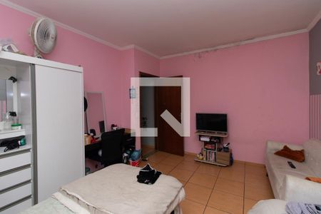 Quarto 1 de casa à venda com 3 quartos, 300m² em Vila Nivi, São Paulo