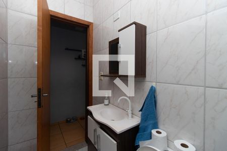 Banheiro Social de casa à venda com 3 quartos, 300m² em Vila Nivi, São Paulo