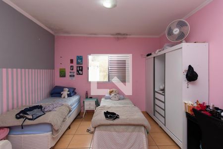 Quarto 1 de casa à venda com 3 quartos, 300m² em Vila Nivi, São Paulo