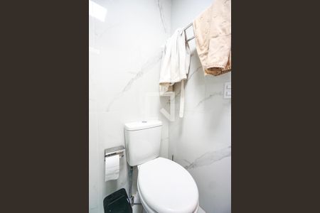 Apartamento à venda com 42m², 2 quartos e sem vagaBanheiro