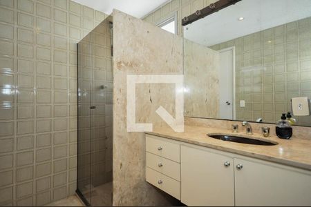 Apartamento à venda com 117m², 2 quartos e 2 vagasBanheiro