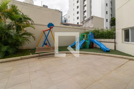 Apartamento à venda com 70m², 2 quartos e 2 vagasÁrea comum - Playground