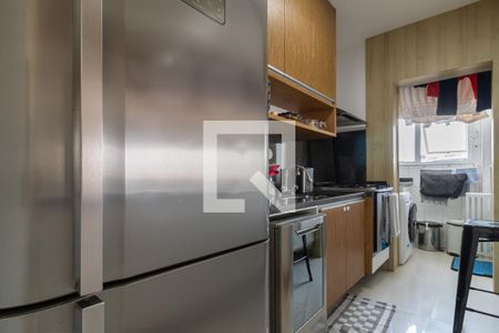 Apartamento à venda com 70m², 2 quartos e 2 vagasCozinha