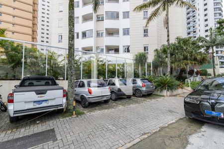 Apartamento à venda com 70m², 2 quartos e 2 vagasFachada