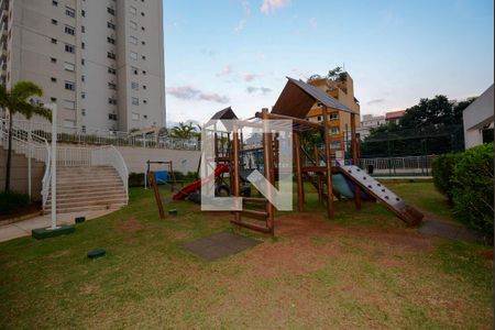 Apartamento à venda com 80m², 2 quartos e 1 vaga Apartamento à venda com 80m², 2 quartos e 1 vagaÁrea comum - Playground