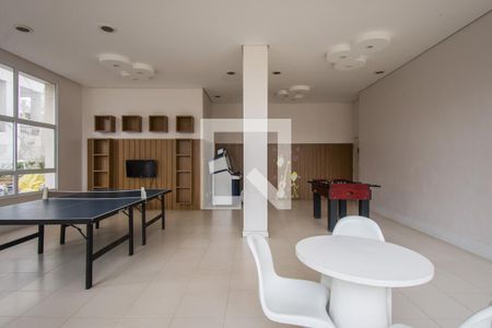 Apartamento à venda com 80m², 2 quartos e 1 vaga Apartamento à venda com 80m², 2 quartos e 1 vagaÁrea comum - Salão de jogos