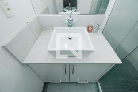 Apartamento à venda com 80m², 2 quartos e 1 vaga Apartamento à venda com 80m², 2 quartos e 1 vagaBanheiro da Suíte