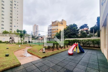 Apartamento à venda com 80m², 2 quartos e 1 vaga Apartamento à venda com 80m², 2 quartos e 1 vagaÁrea comum - Playground