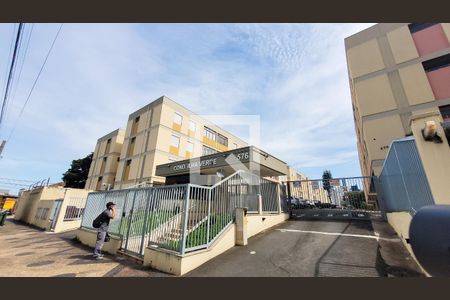 Apartamento para alugar com 74m², 2 quartos e 1 vagaFachada