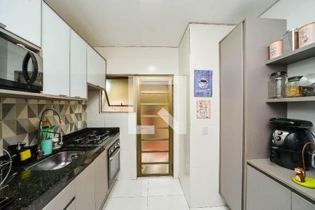 Casa de condomínio à venda com 108m², 3 quartos e 2 vagas Casa de condomínio à venda com 108m², 3 quartos e 2 vagasCozinha