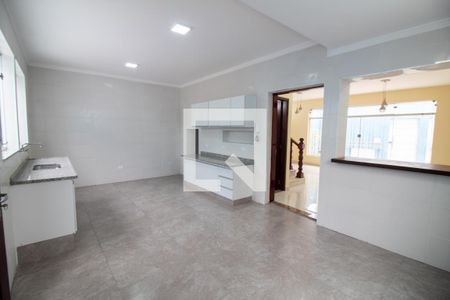 Casa à venda com 249m², 3 quartos e 4 vagas Casa à venda com 249m², 3 quartos e 4 vagasCozinha