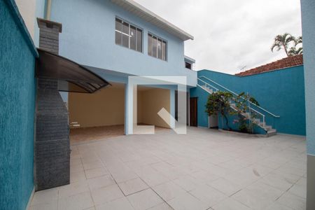 Casa à venda com 249m², 3 quartos e 4 vagas Casa à venda com 249m², 3 quartos e 4 vagasQuintal / Churrasqueira / Salão de Festas