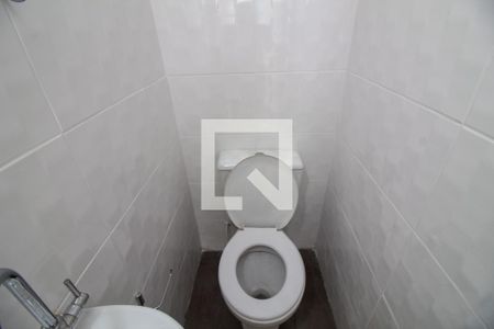 Casa à venda com 249m², 3 quartos e 4 vagas Casa à venda com 249m², 3 quartos e 4 vagasLavabo