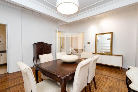 Apartamento para alugar com 120m², 2 quartos e 1 vagaSala