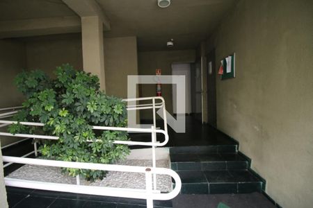 Fachada do bloco de apartamento à venda com 3 quartos, 60m² em Irajá, Rio de Janeiro