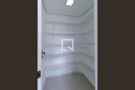 Apartamento à venda com 262m², 4 quartos e 3 vagasDespensa