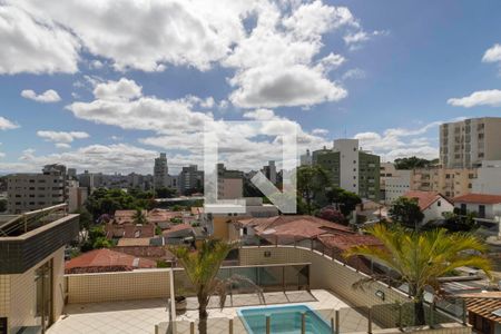 Apartamento à venda com 262m², 4 quartos e 3 vagasCobertura - Vista