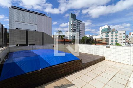 Apartamento à venda com 262m², 4 quartos e 3 vagasCobertura