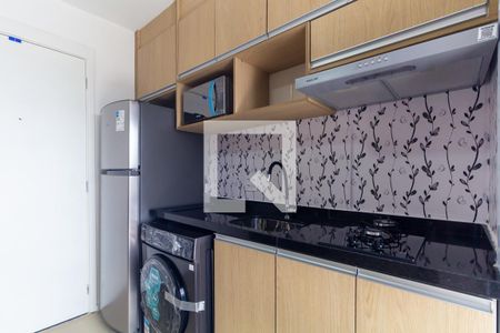 Sala/Cozinha de apartamento para alugar com 2 quartos, 31m² em Vila Santa Clara, São Paulo