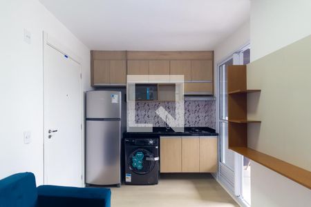 Sala/Cozinha de apartamento para alugar com 2 quartos, 31m² em Vila Santa Clara, São Paulo