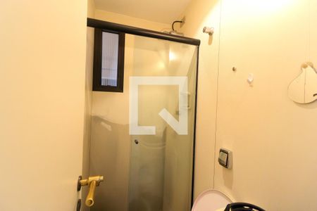 Apartamento à venda com 275m², 5 quartos e 4 vagasBanheiro de serviço
