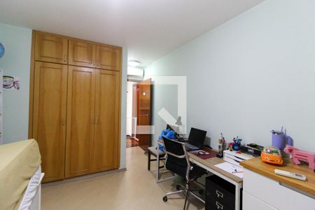 Apartamento à venda com 275m², 5 quartos e 4 vagasSuíte 3