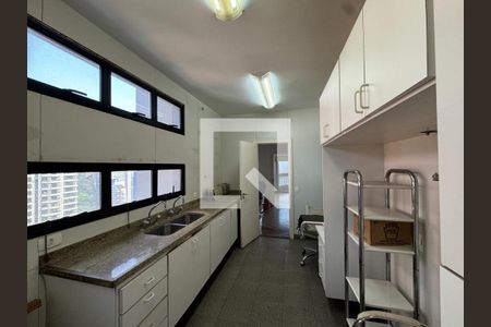 Apartamento à venda com 255m², 3 quartos e 2 vagas Apartamento à venda com 255m², 3 quartos e 2 vagasFoto 14