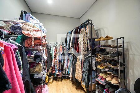 Apartamento à venda com 164m², 3 quartos e 3 vagas Apartamento à venda com 164m², 3 quartos e 3 vagasCloset da suíte 03