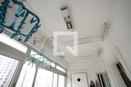 Apartamento à venda com 159m², 3 quartos e 1 vagaÁrea de Serviço