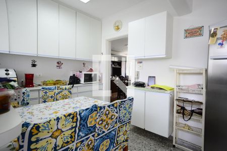 Apartamento à venda com 159m², 3 quartos e 1 vagaCozinha