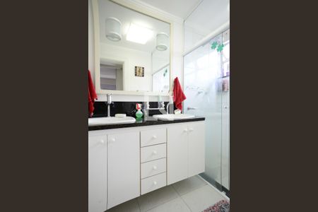 Apartamento à venda com 159m², 3 quartos e 1 vagaSuíte