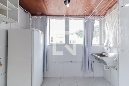 Apartamento à venda com 45m², 2 quartos e sem vaga Apartamento à venda com 45m², 2 quartos e sem vagaCozinha e Área de Serviço