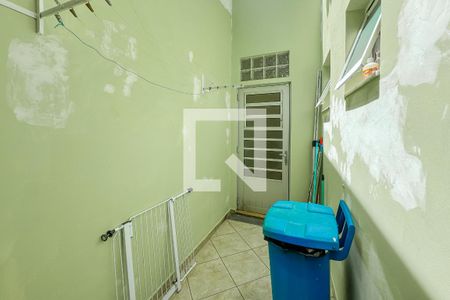 Casa à venda com 115m², 3 quartos e 3 vagasÁrea de Serviço