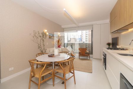 Sala/Cozinha de apartamento à venda com 1 quarto, 38m² em Vila Mariana, São Paulo