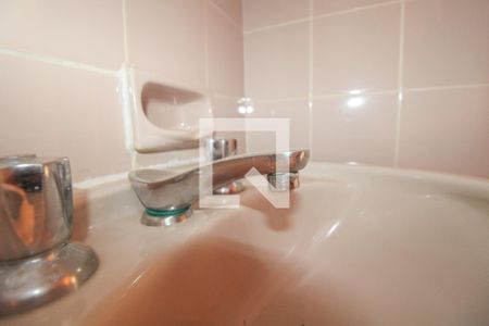 Apartamento à venda com 121m², 3 quartos e 1 vaga Apartamento à venda com 121m², 3 quartos e 1 vagaBanheiro 2