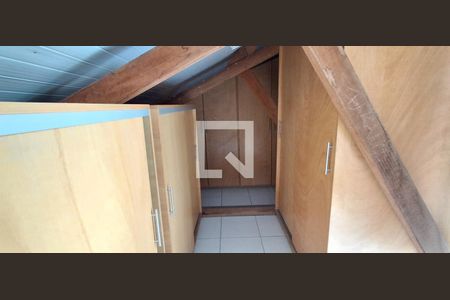 Casa à venda com 486m², 4 quartos e 4 vagasSala de malas