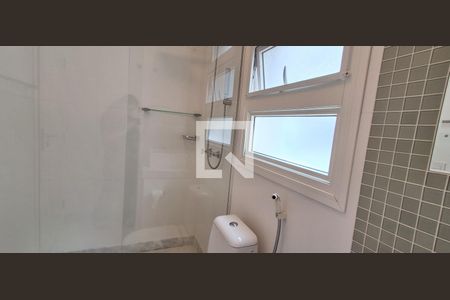 Casa à venda com 486m², 4 quartos e 4 vagasBanheiro Suíte 3