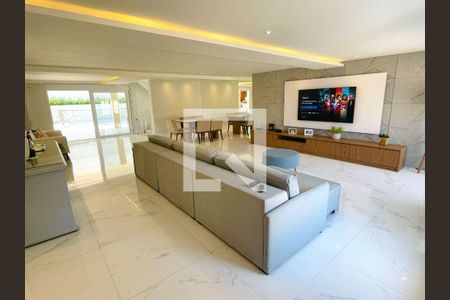 Casa à venda com 5 quartos, 400m² em Camboinhas, Niterói