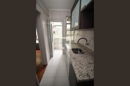 Cozinha de apartamento para alugar com 1 quarto, 40m² em Centro Histórico, Porto Alegre