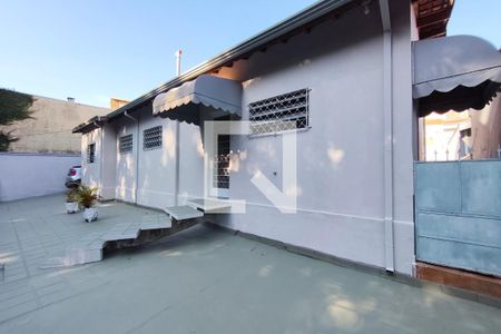 Casa para alugar com 116m², 3 quartos e 4 vagasQuintal  - Garagem