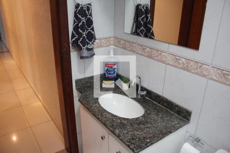 Apartamento à venda com 83m², 2 quartos e 2 vagasBanheiro